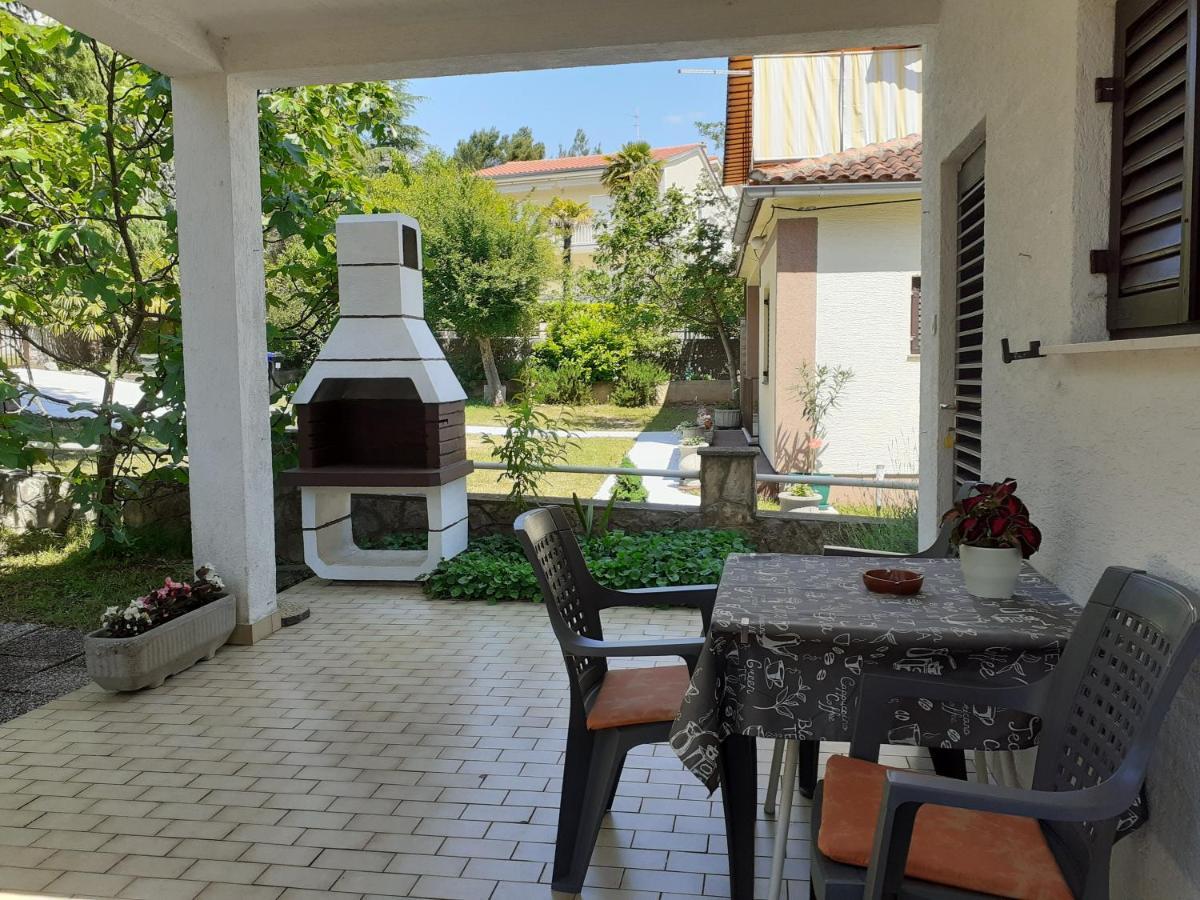 Apartment Simunec Malinska Luaran gambar