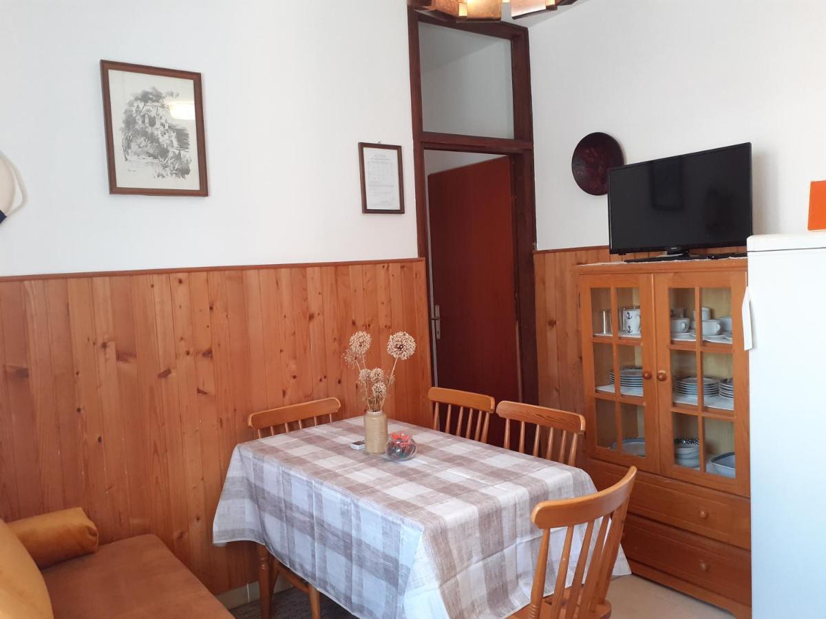 Apartment Simunec Malinska Luaran gambar