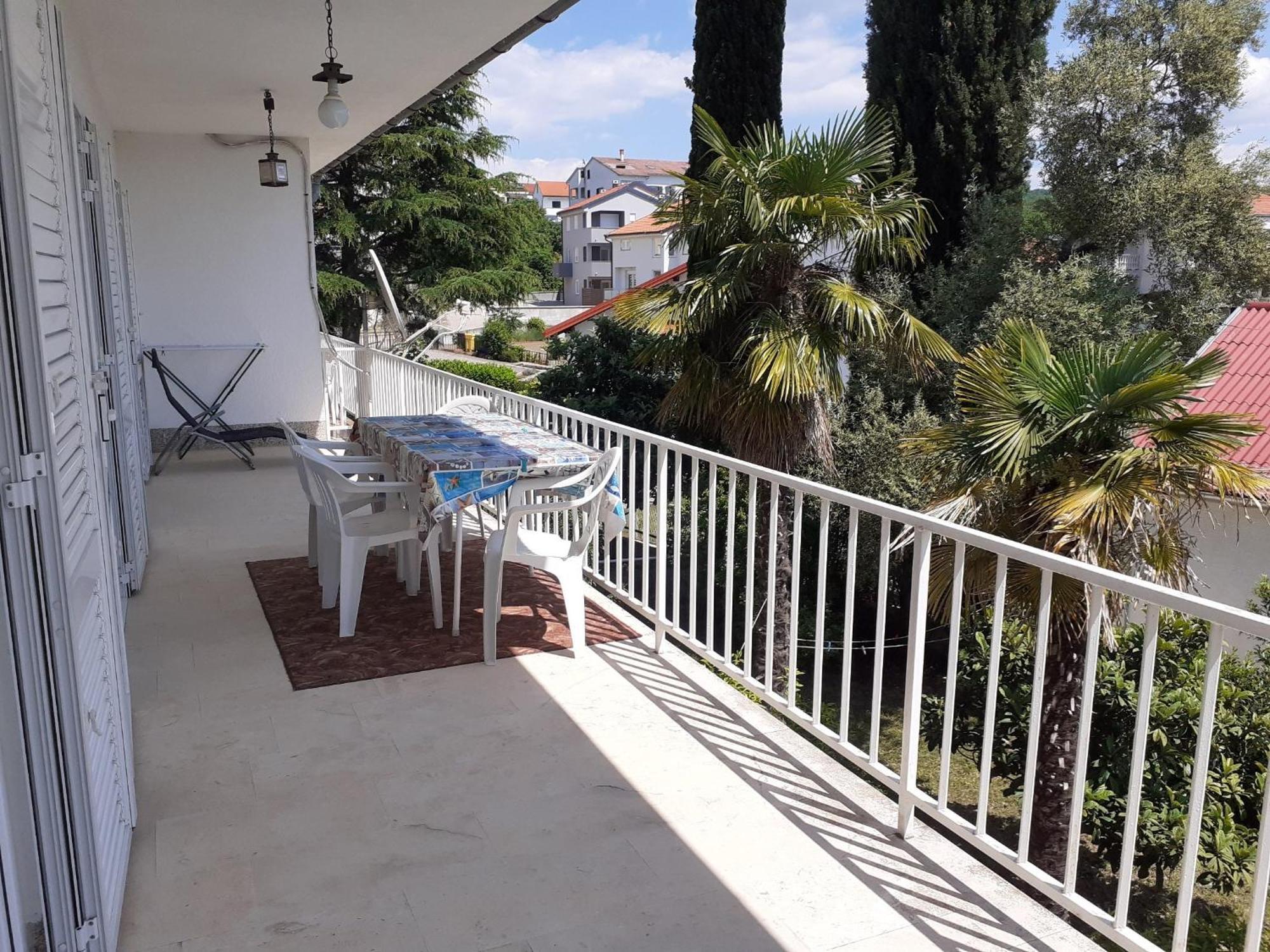 Apartment Simunec Malinska Bilik gambar